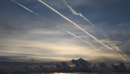 contrails