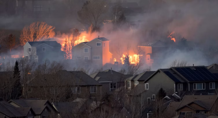 wildfire burning homes